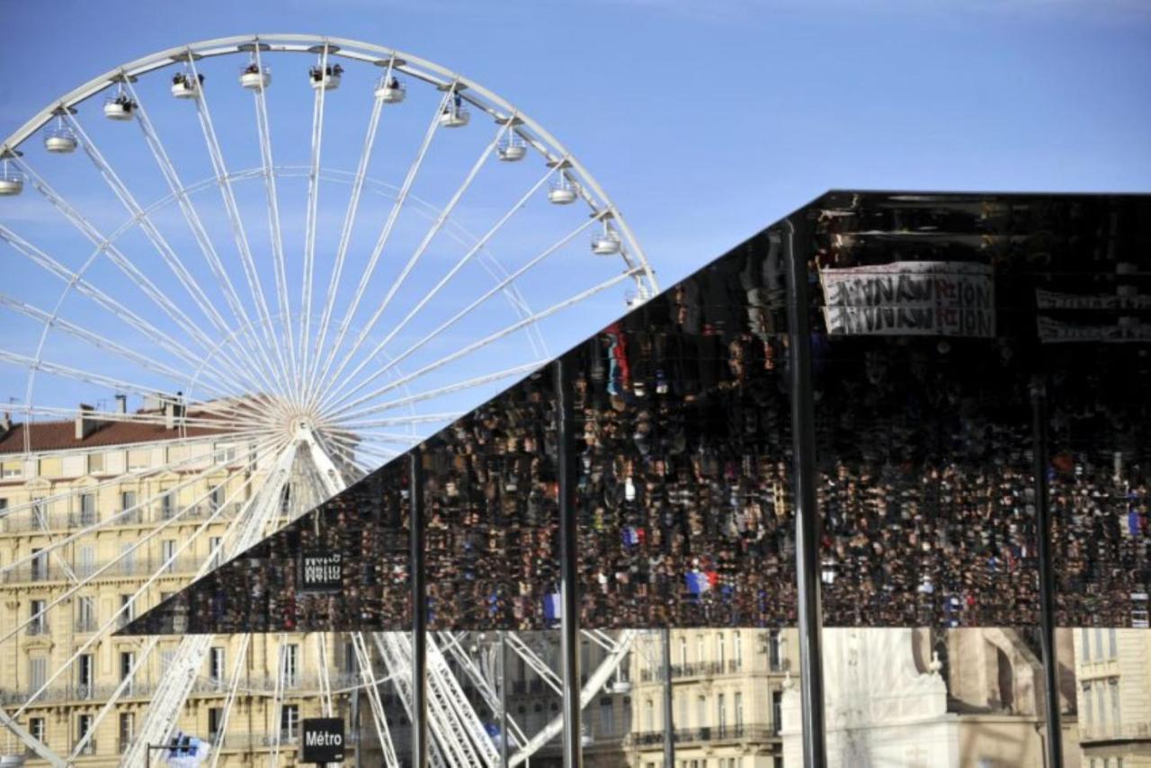 Studio Charles De Gaulle - Vieux Port Lägenhet Marseille Exteriör bild